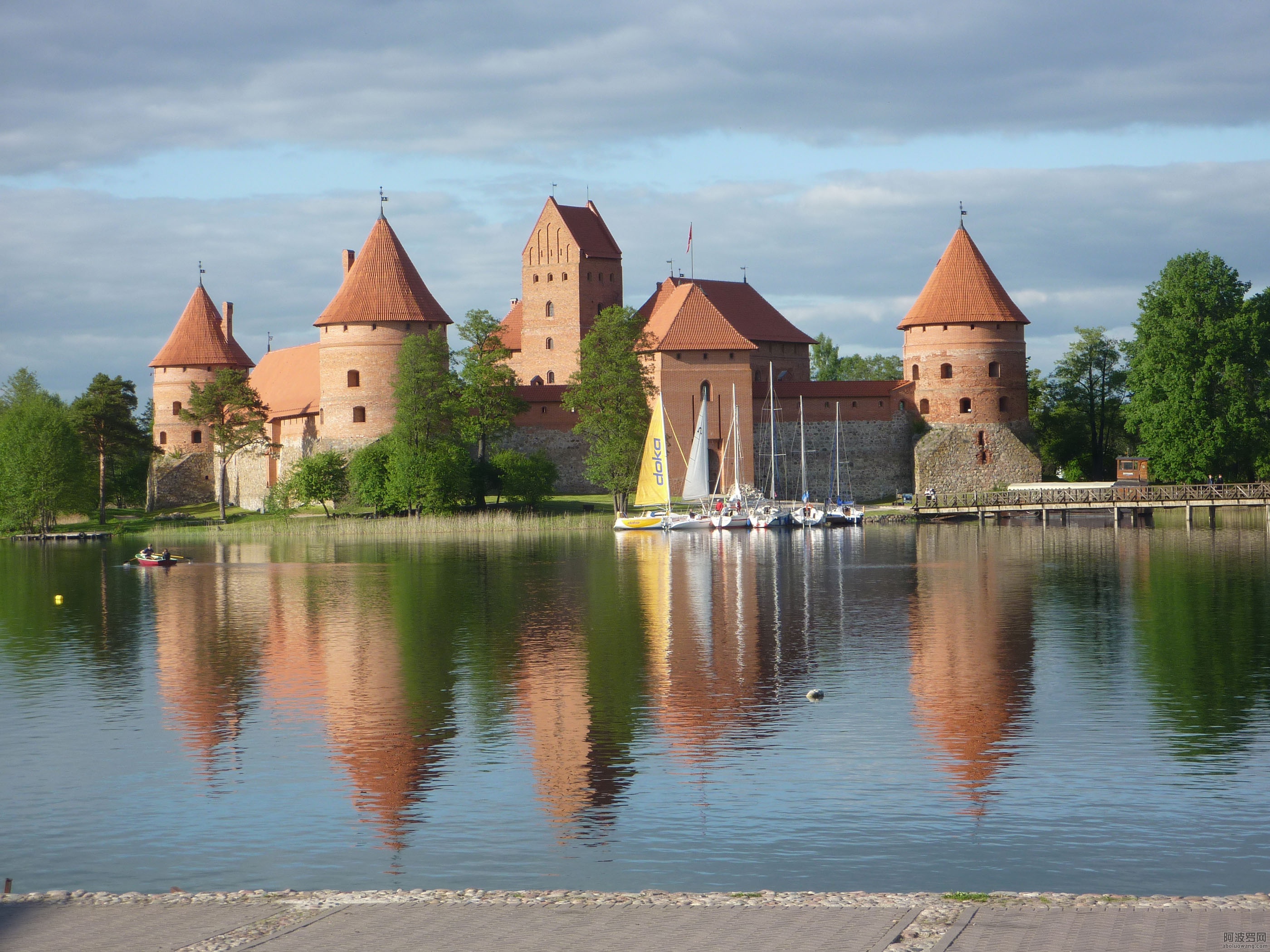 40325009_34.jpg