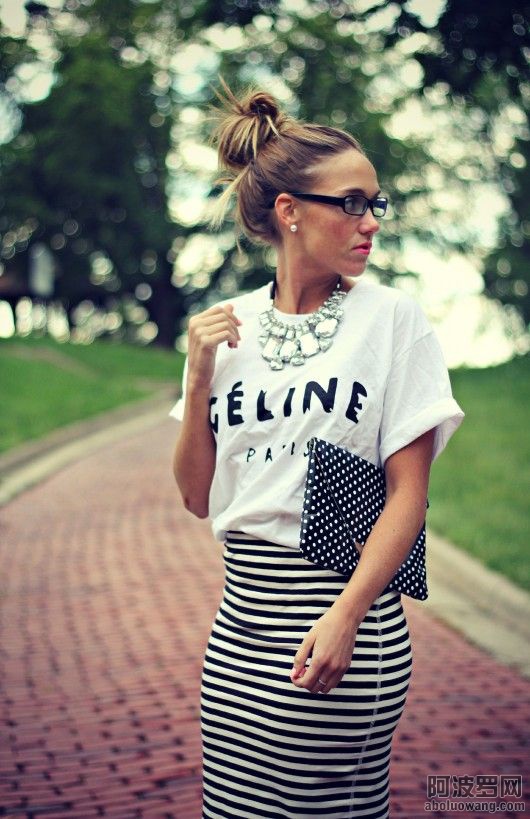 thefemin-new-ways-to-wear-your-favorite-white-tee-18.jpg