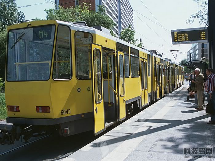 56023144_35.jpg