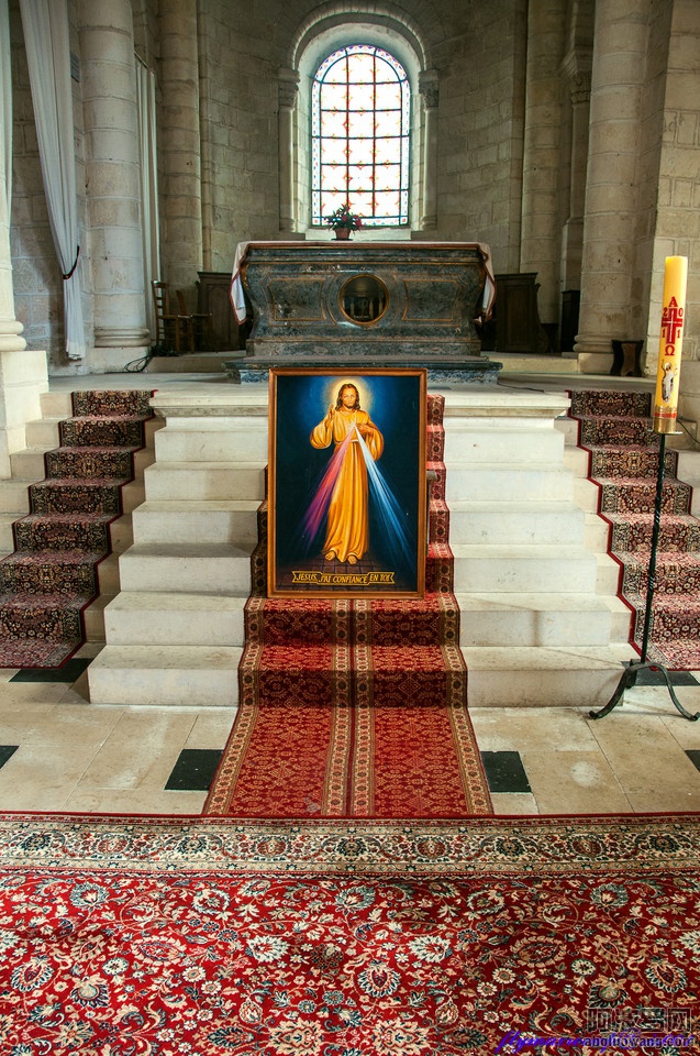 49236288_23.jpg