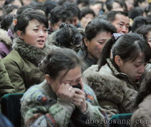 大独裁者的愚民政策太成功了１.jpg